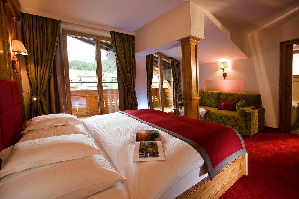 Hotel Auenhof Lech am Arlberg Luaran gambar